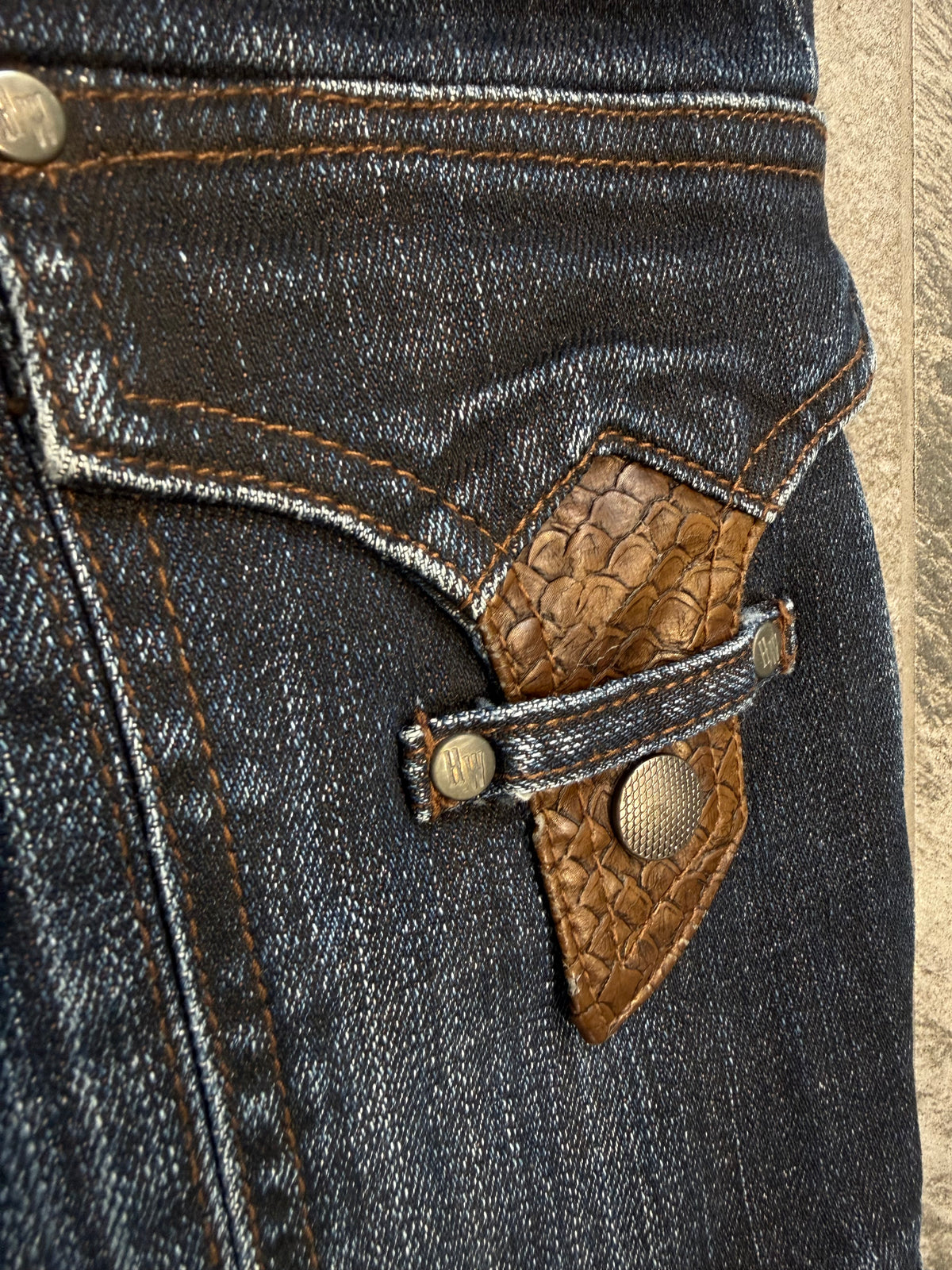 000’s Nicole Snakeskin Jeans (31”)