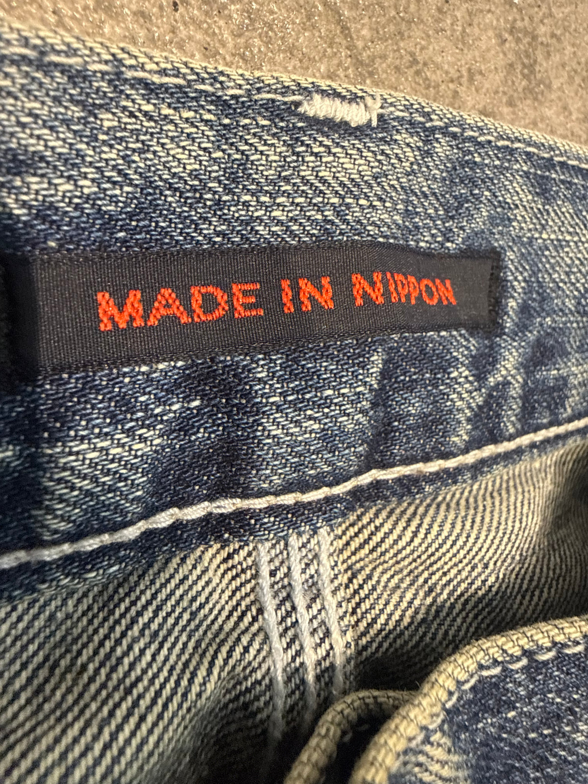 000’s Blueway Whiskered Jeans (31”)