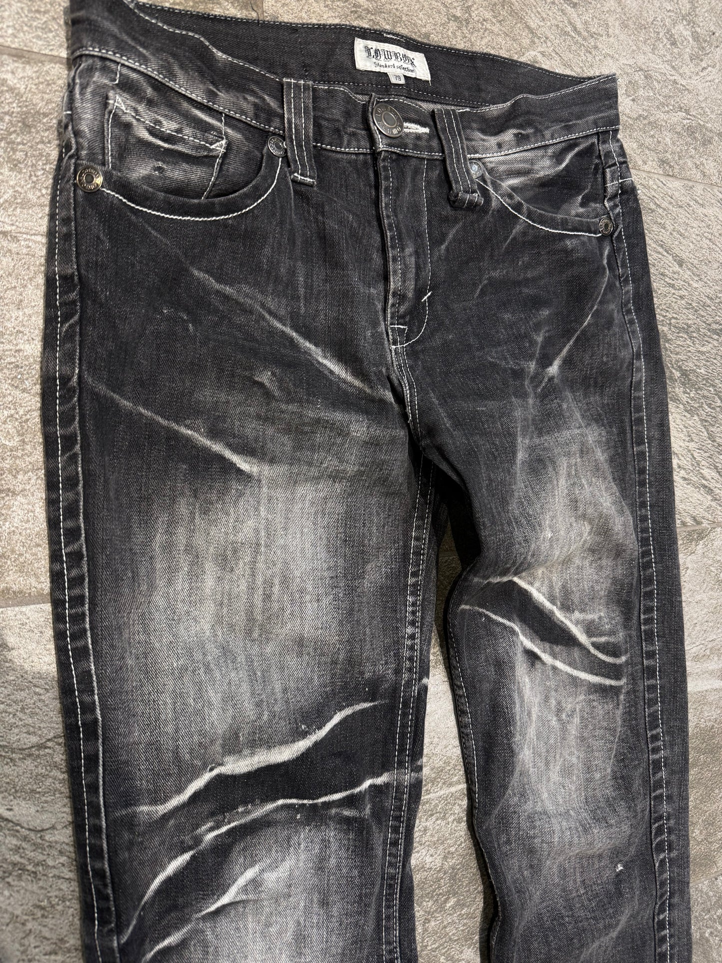 000’s Lowbox Jeans (31”)