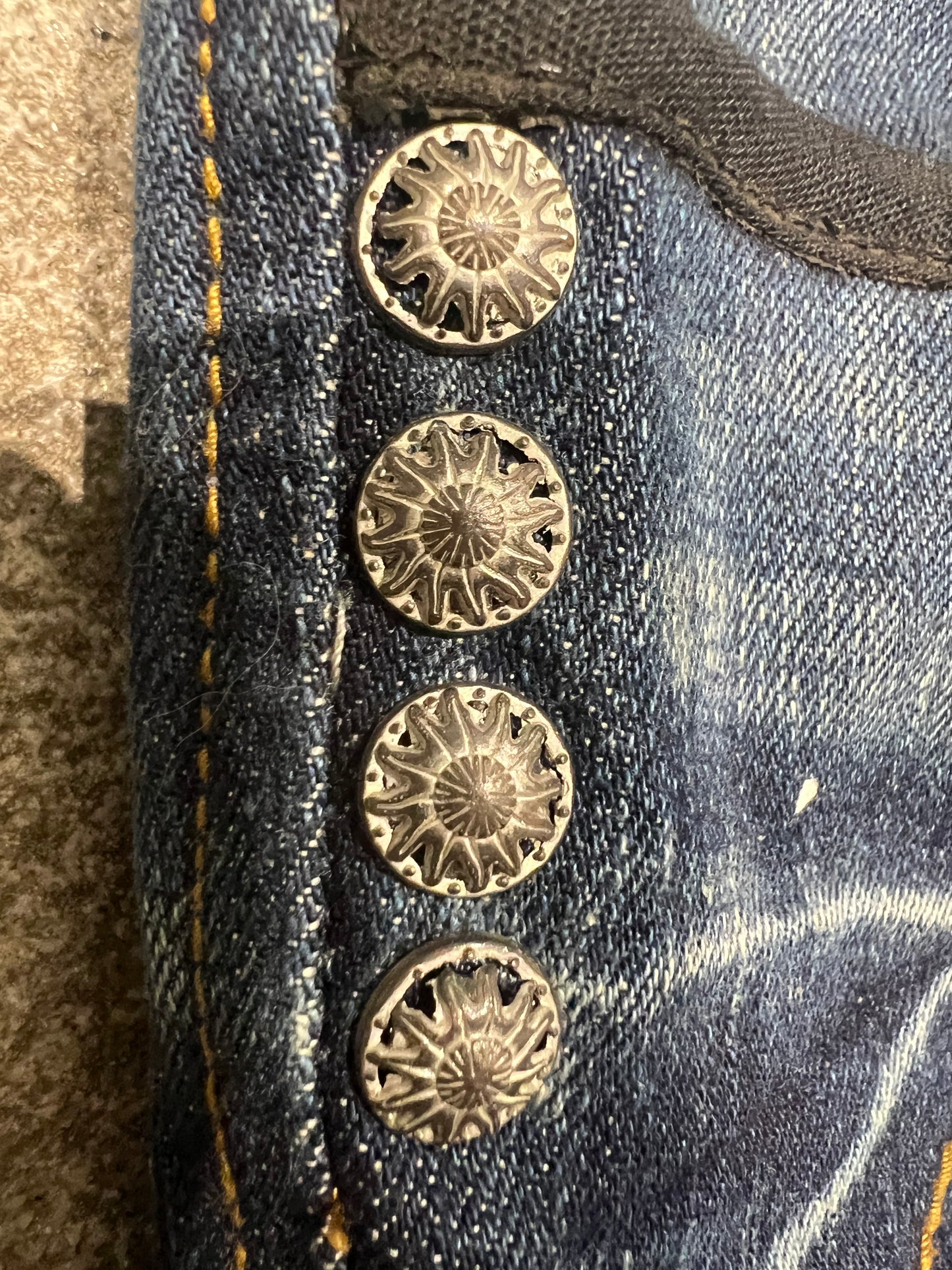 000’s Be Ambition Jeans