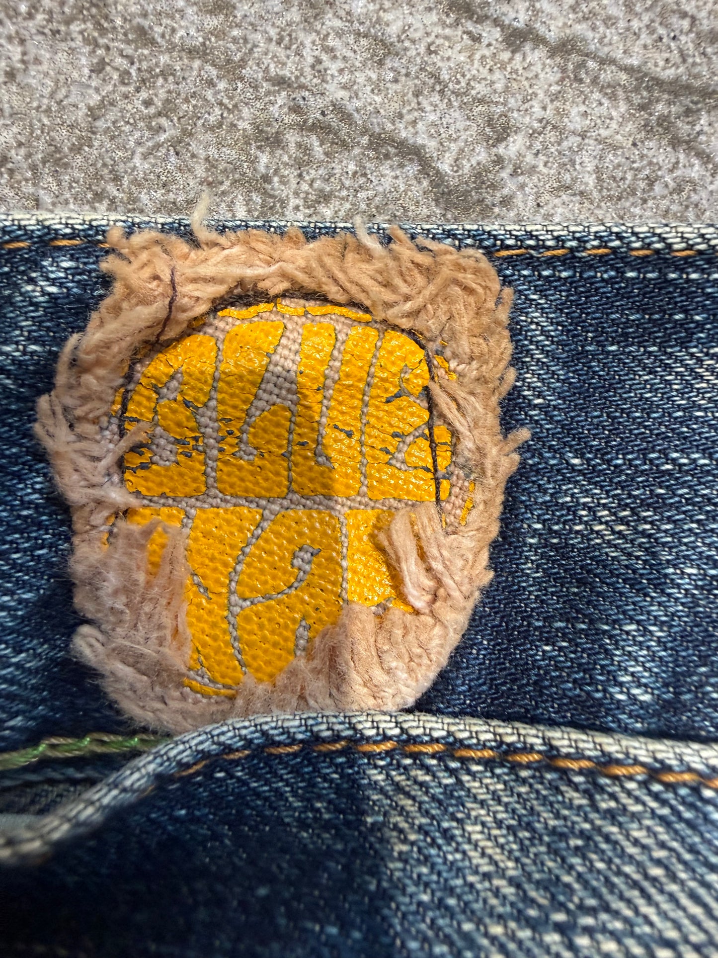 000’s Blue Way Distressed Bootcut Jeans (31”)