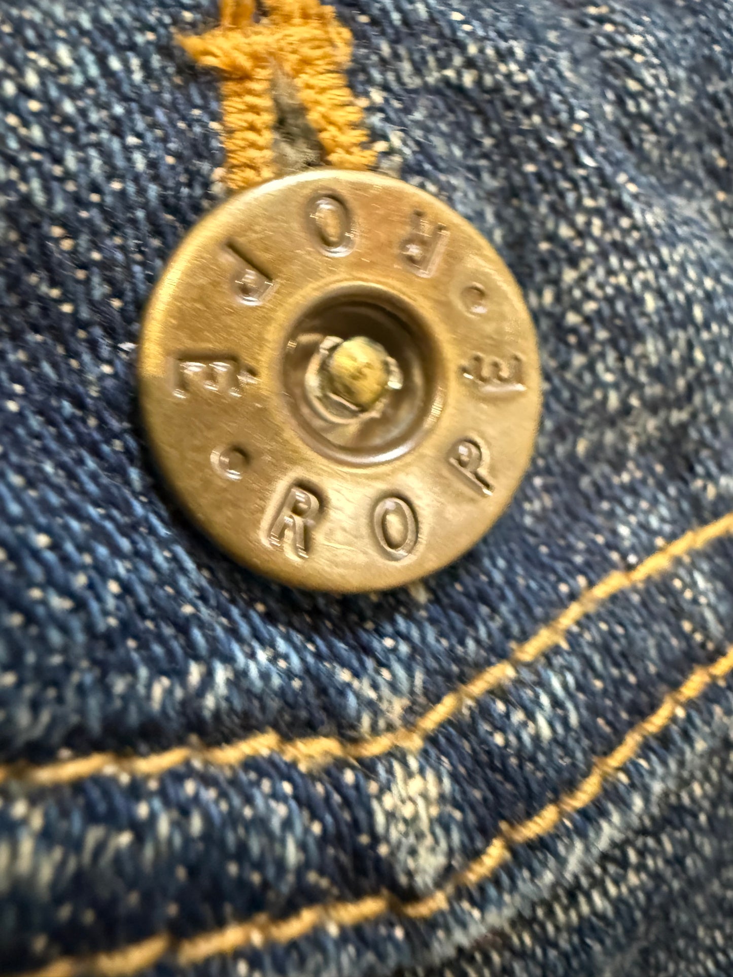 000’s Japanese Fur Collar Denim Jacket (XS)