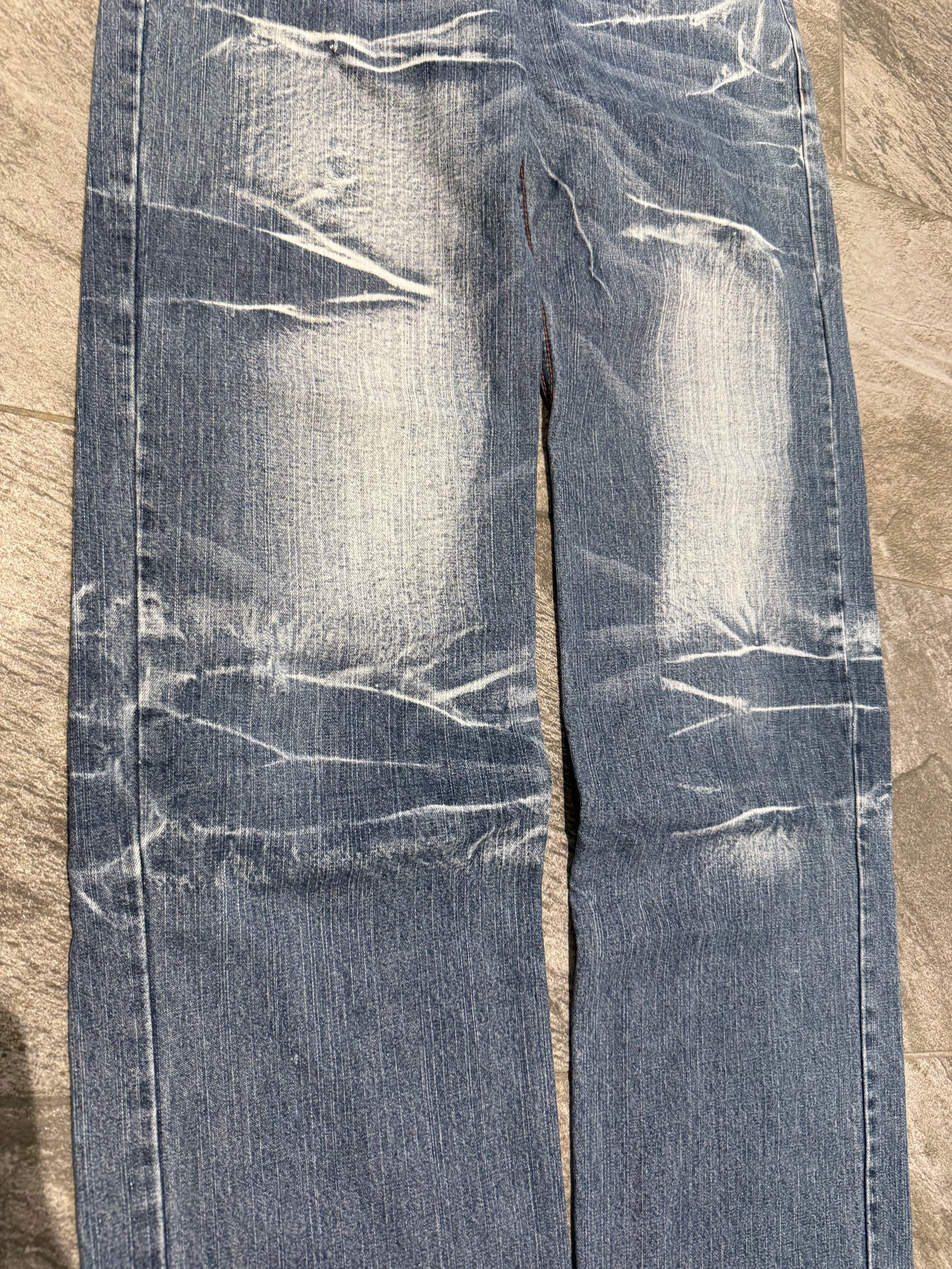 000’s Lowbox Jeans (32”)