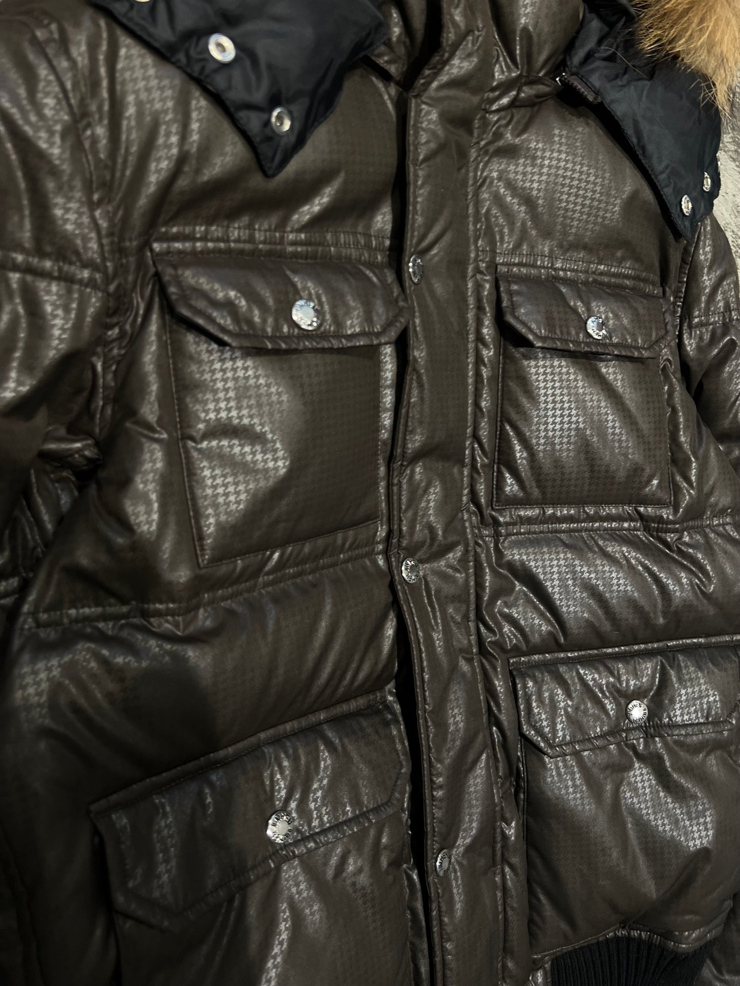 000’s Junmen Fur Trim Bomber Jacket