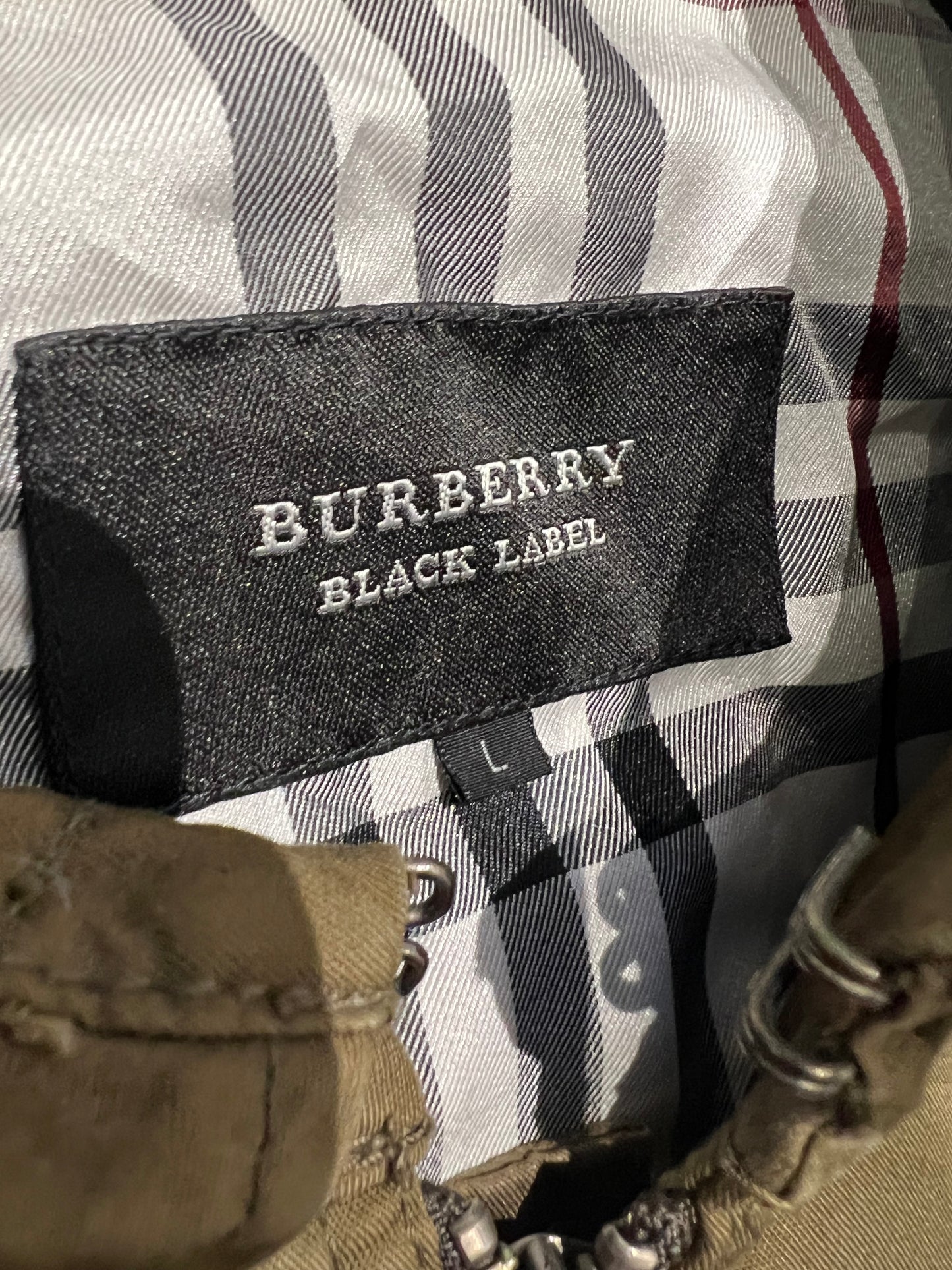 000’s Burberry Napoleon Jacket (M)