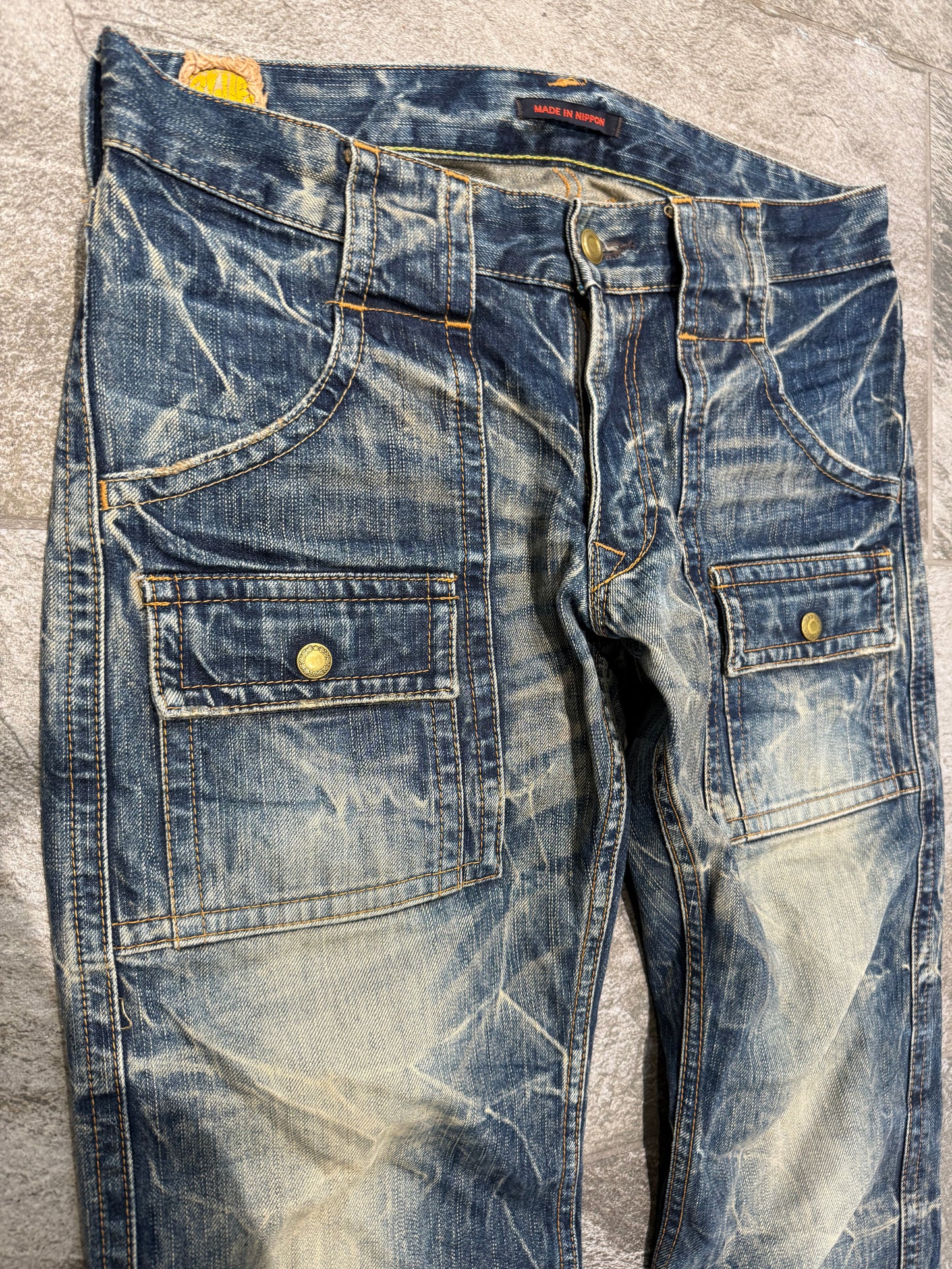 000’s Blue Way Distressed Bootcut Jeans (31”)