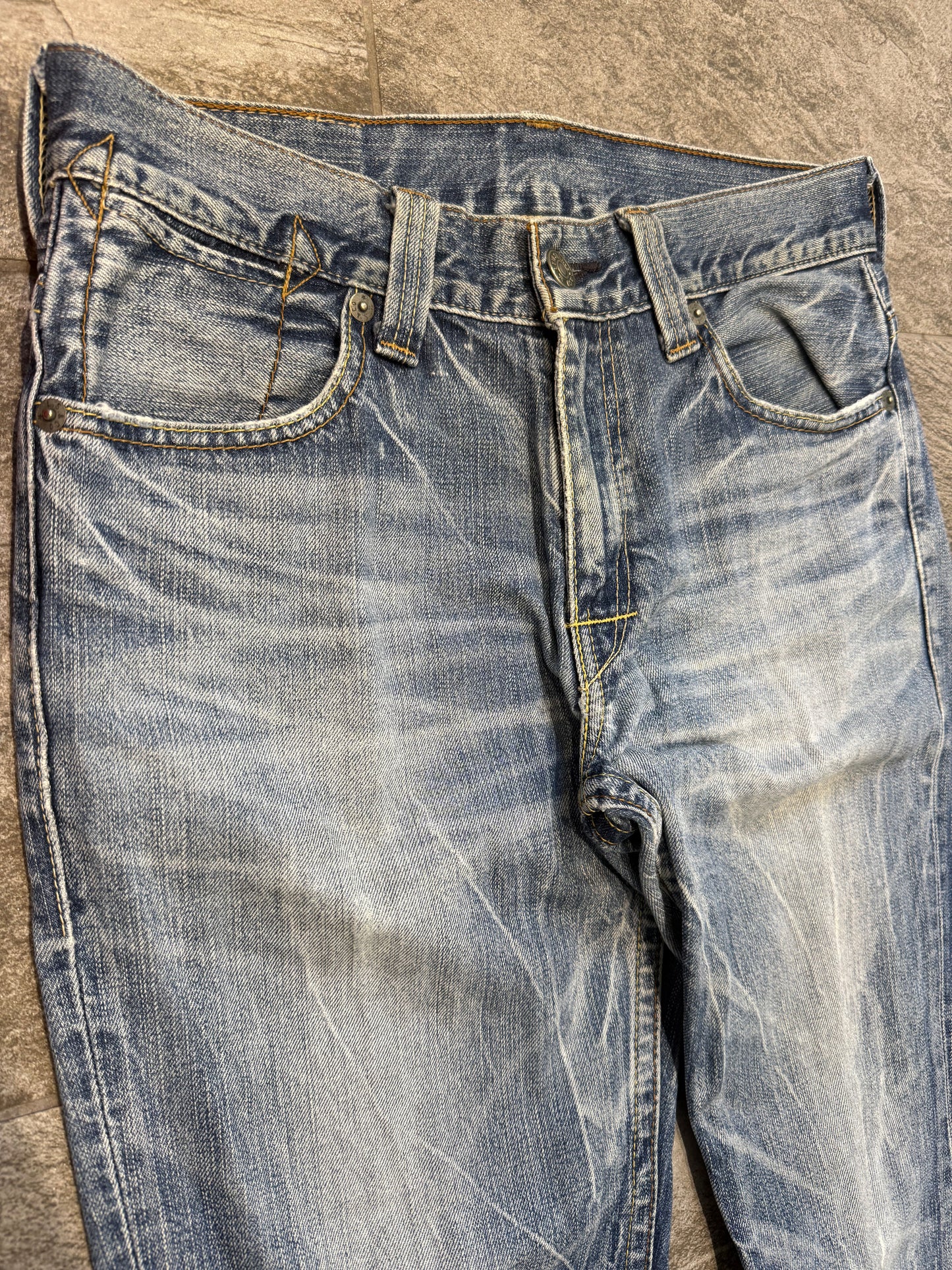 000’s Levi’s Ghostwash Jeans (34”)