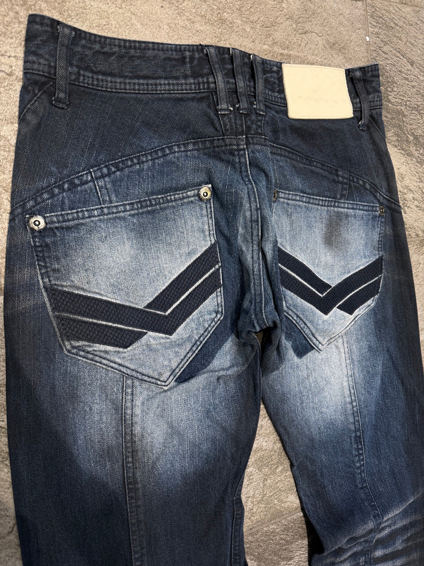 000’s Karl Kani Bootcut Jeans (30”)