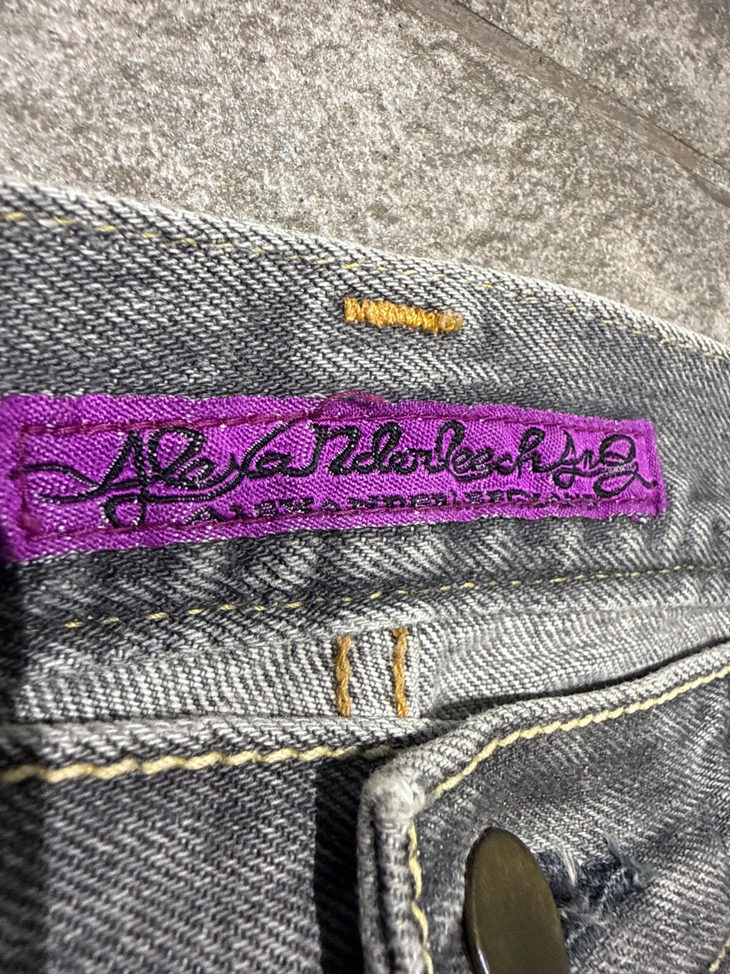 000’s Japanese Selvedge Bootcut Jeans (35”)