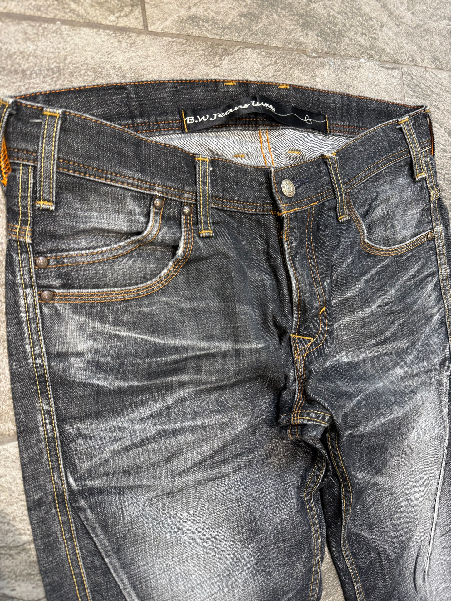 000’s Blueway Jeans (32”)
