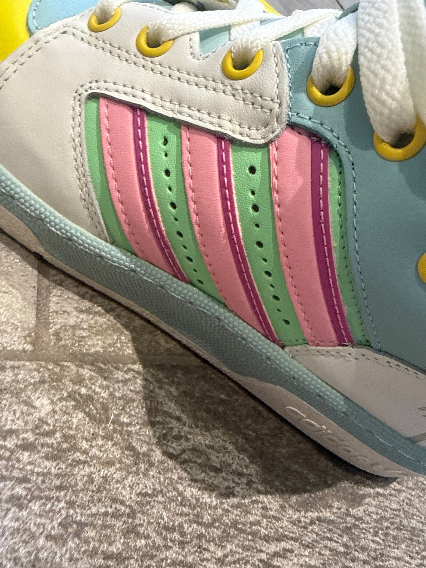 Jeremy Scott x Adidas South Beach Miami License Plate (UK 9 - EU 43.5)