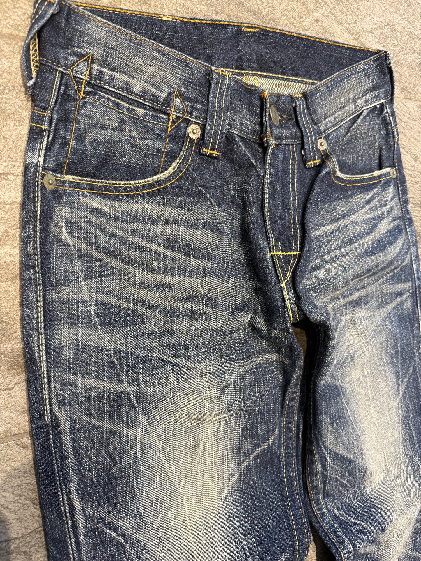 000’s Levi’s 502 Ghostwash Jeans (30”)