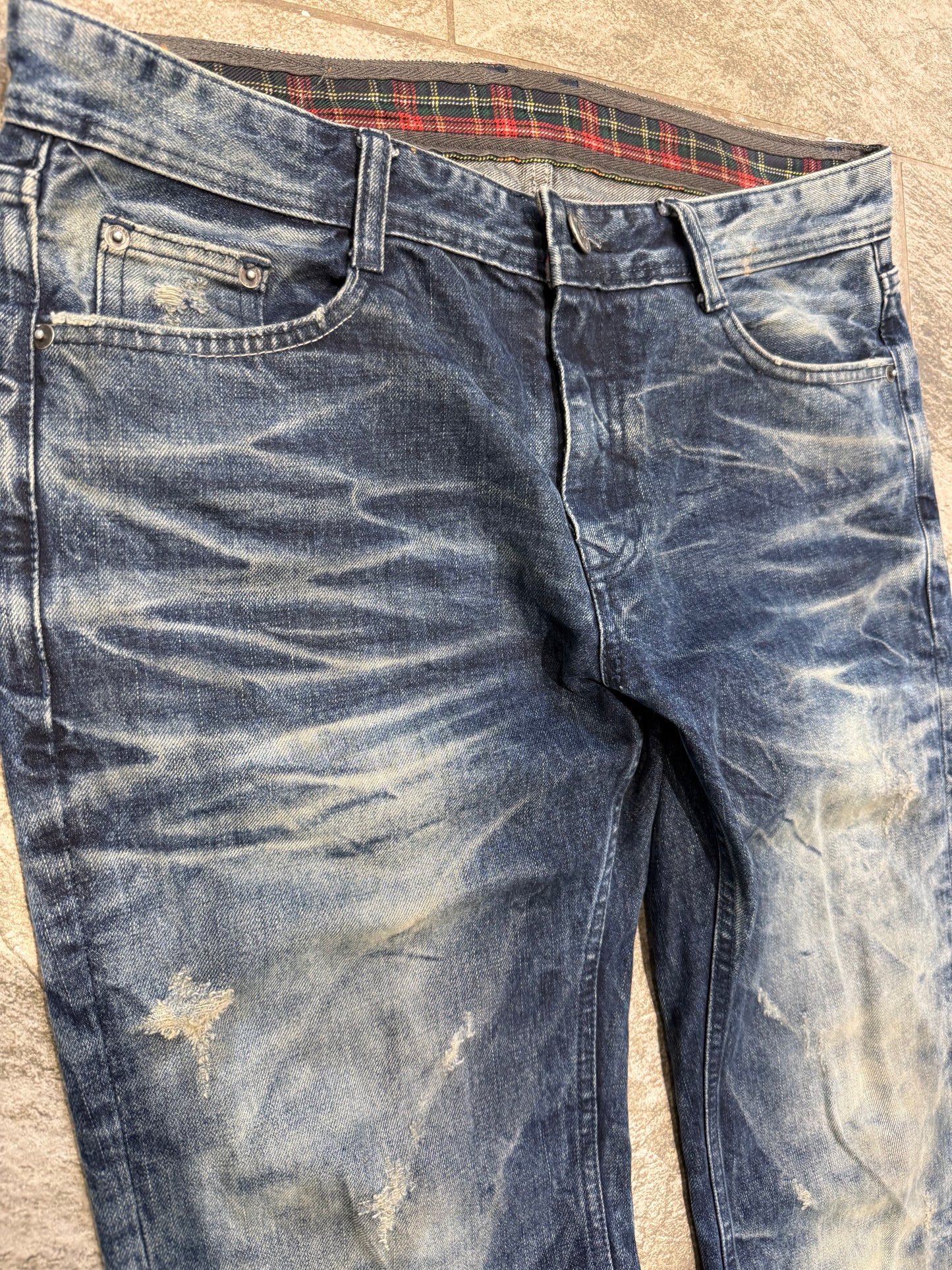000’s AVH Bootcut Jeans (33”)