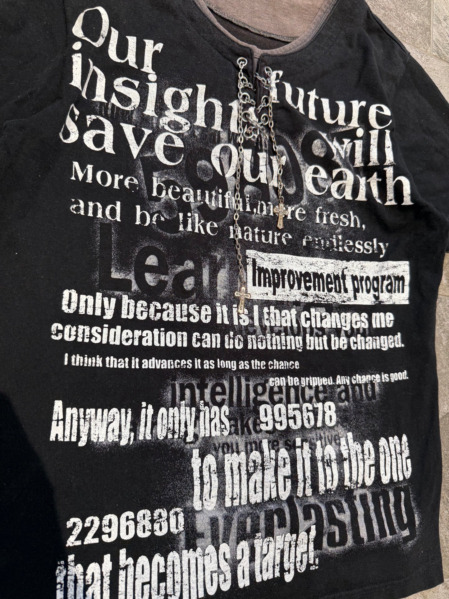 000’s Wild Life Rosary Tee (S)