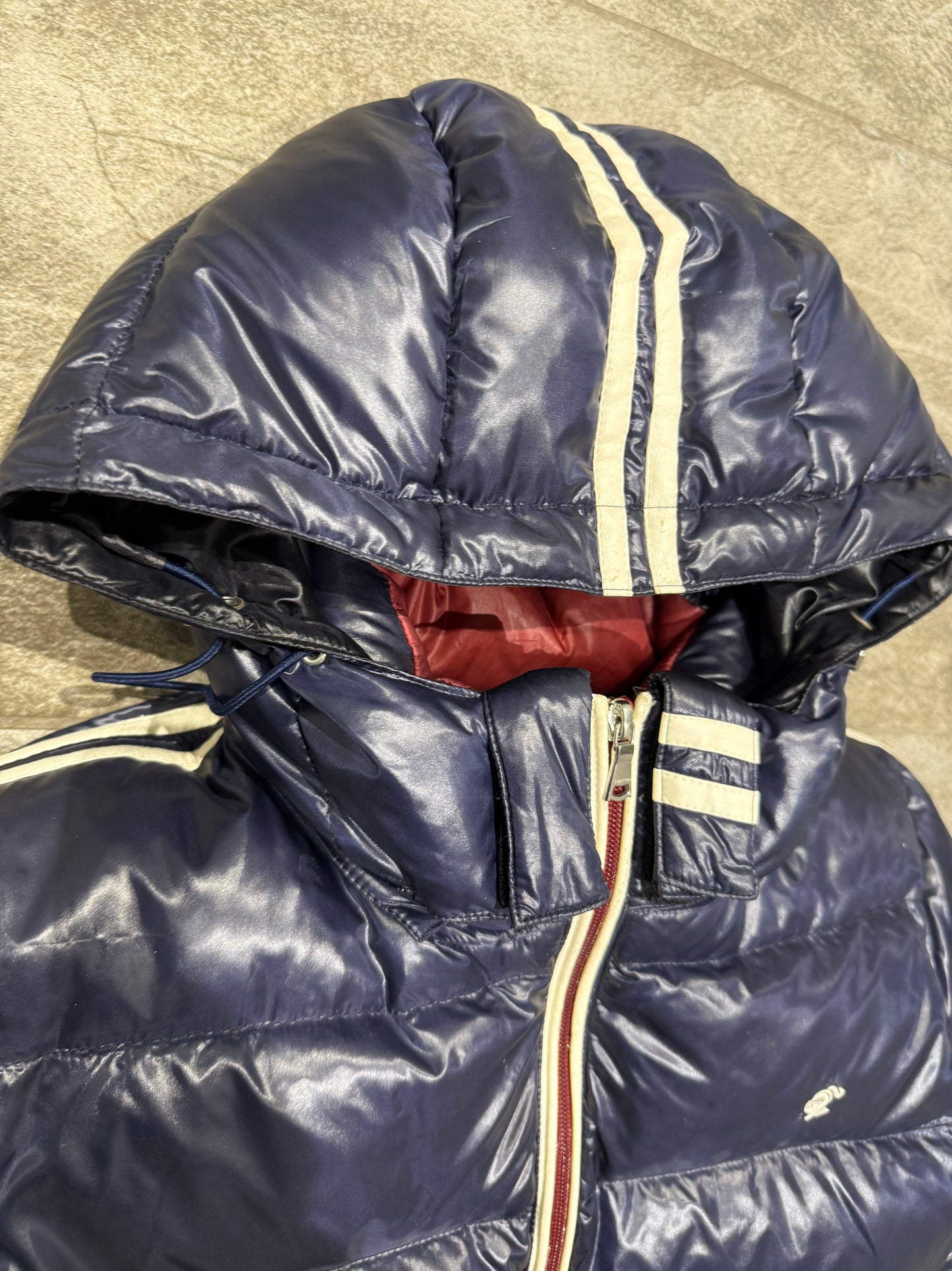 000’s Loveless Glossy Puffer (S)