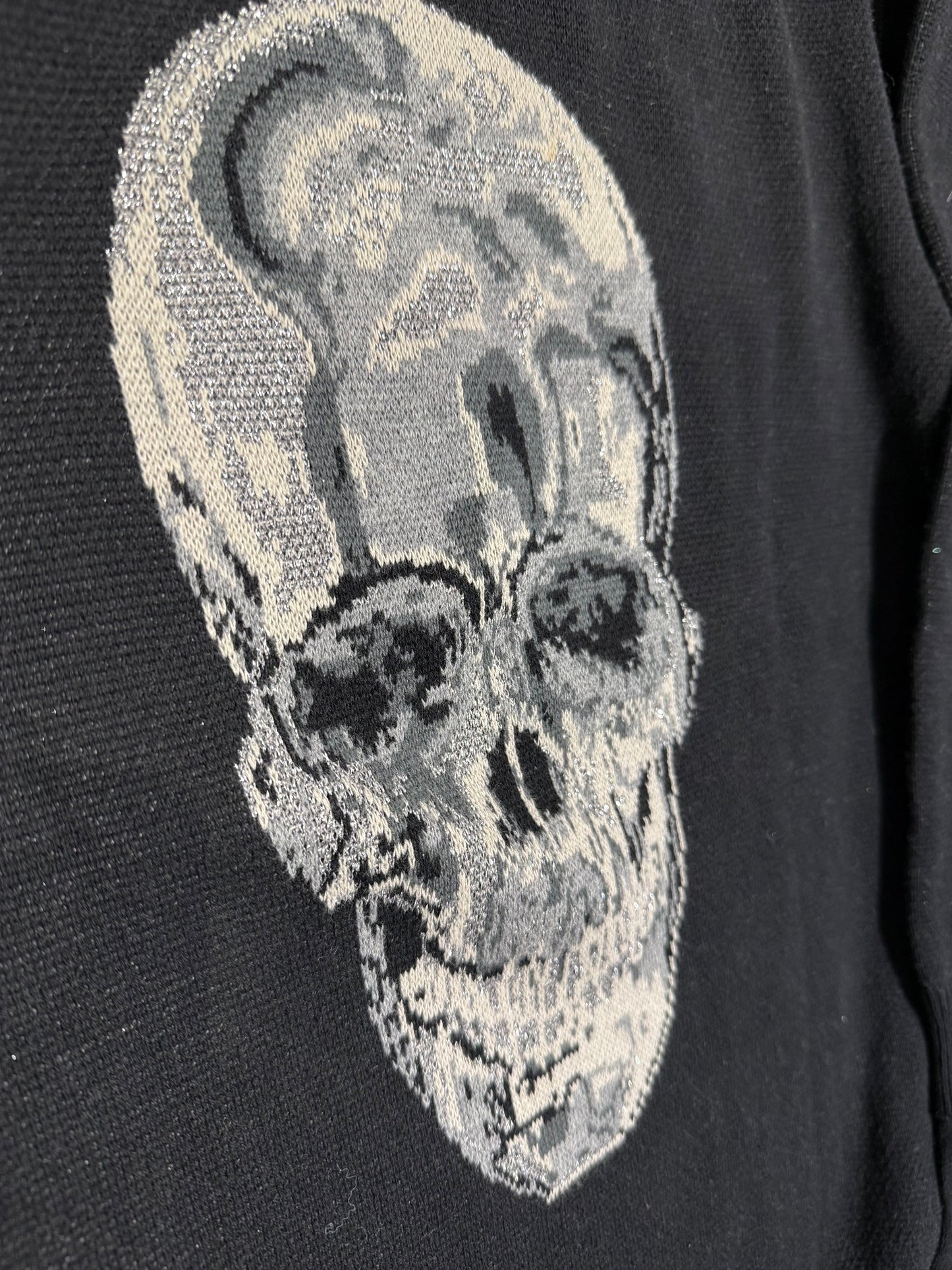 000’s Armed Skull Jumper (M)
